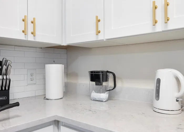 Ultimate Getaway 2br, Arcade, Free Parking And Pool * Tempe