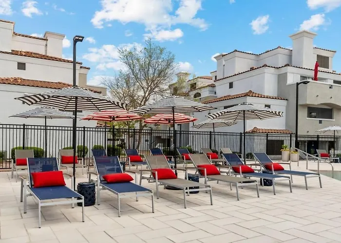 Apartment Ultimate Getaway 2br, Arcade, Free Parking And Pool Tempe